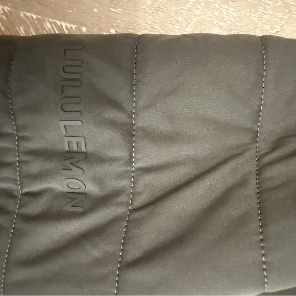 Lululemon dynamic movement 1/2 zip Green Fall School Football - Picture 10 of 14